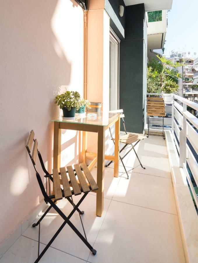 1 Km From The Acropolis 1 Bedroom Apt Netflix And Washing Machine Athen Eksteriør bilde