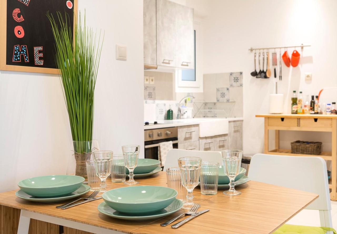 1 Km From The Acropolis 1 Bedroom Apt Netflix And Washing Machine Athen Eksteriør bilde